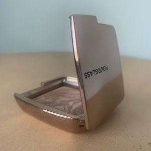 Hourglass Ambient Lighting Bronzer